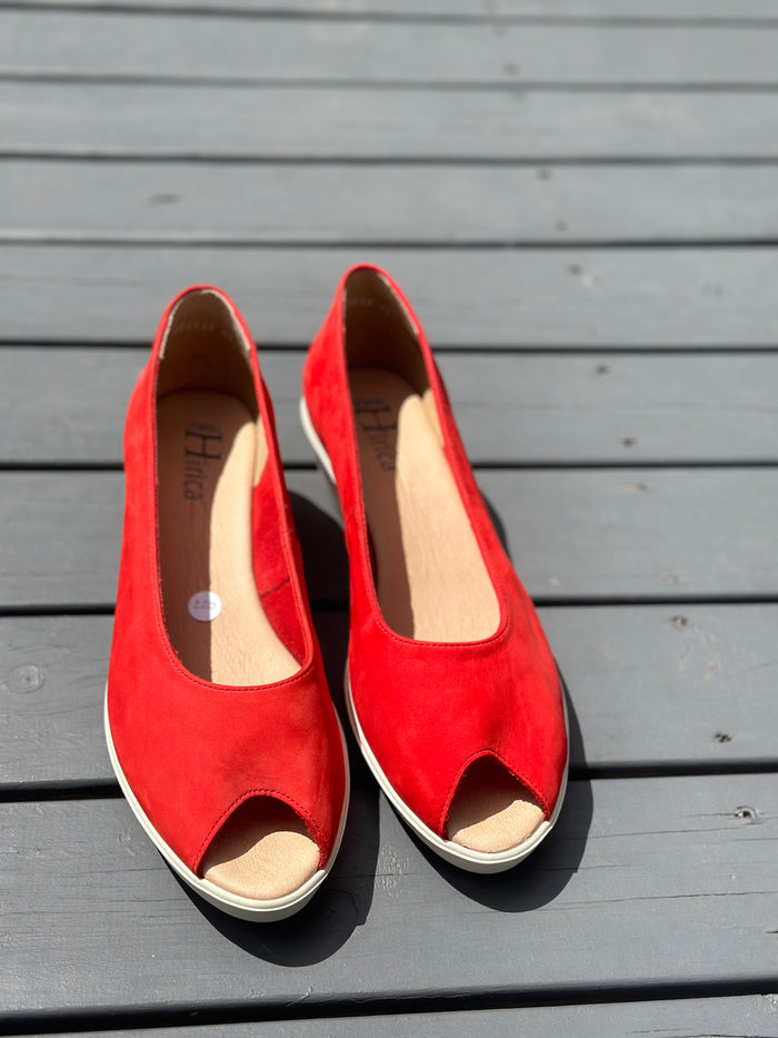 Hirica Red Wedges