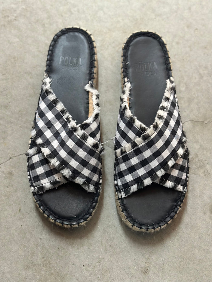 Polka Black/White checked Slide