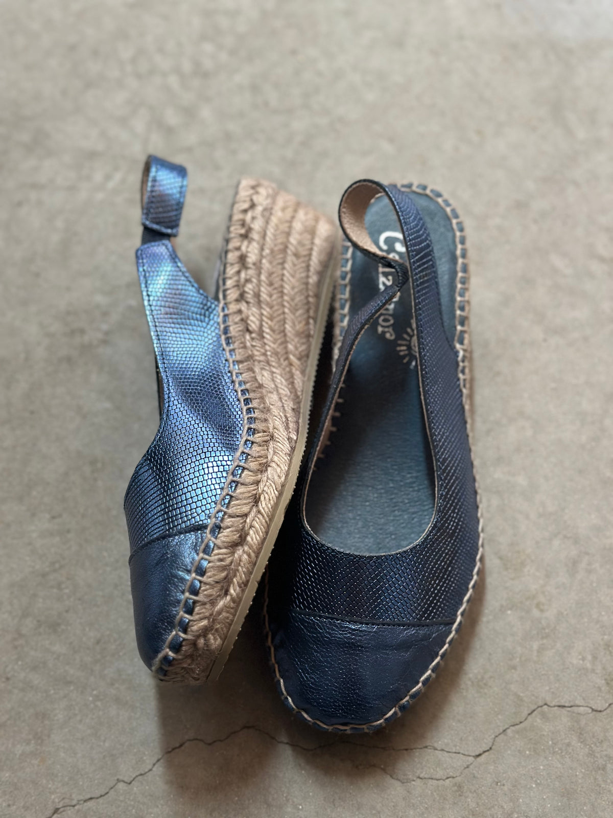 Calzanor Blue Wedge