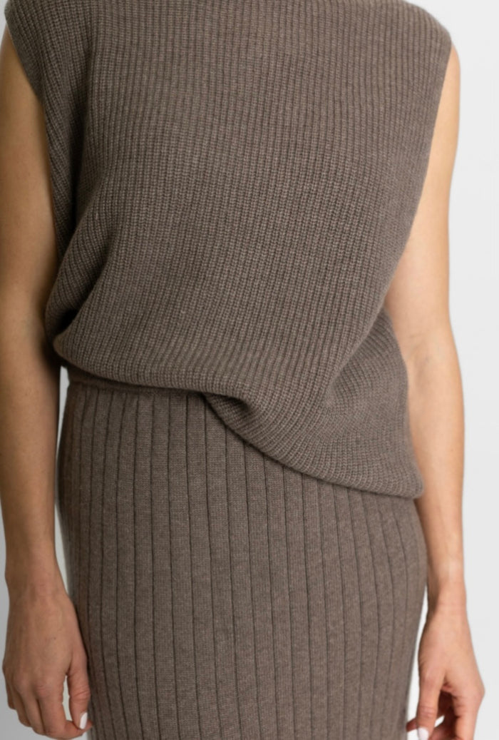 Bow And Arrow Twig Brown Ribbed Vest Cashmere Blend