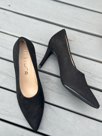 Unisa Black Suede Heel