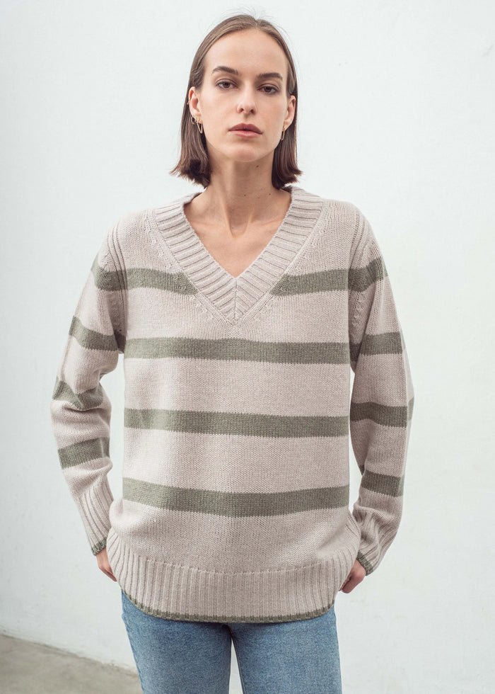 Aleger V neck stripe woodland