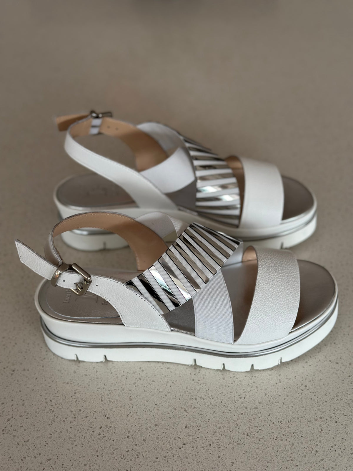 Luca Grossi White/Monochrome Platform Sandal D579