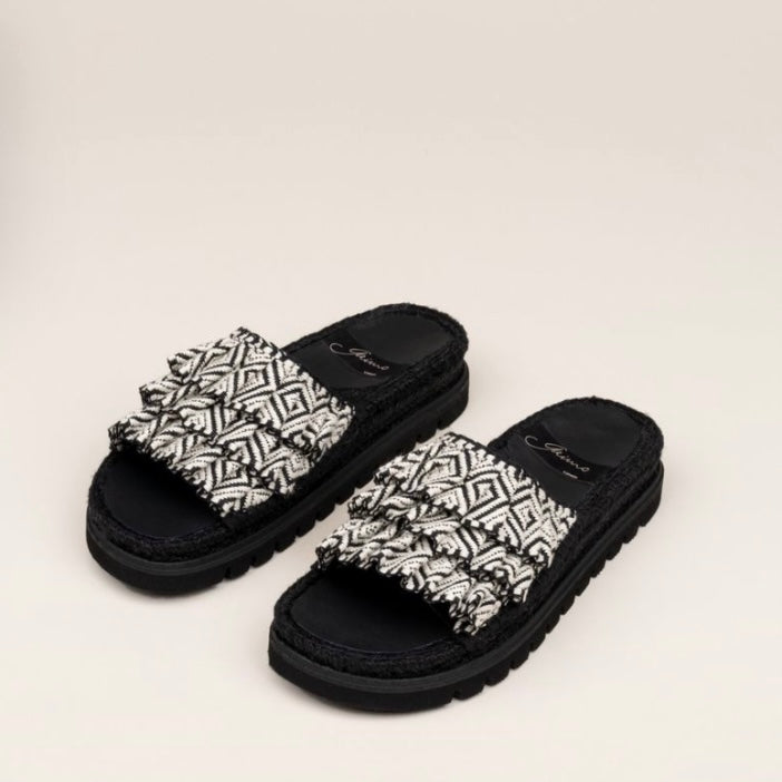 Gaimo Black/White Slide neily